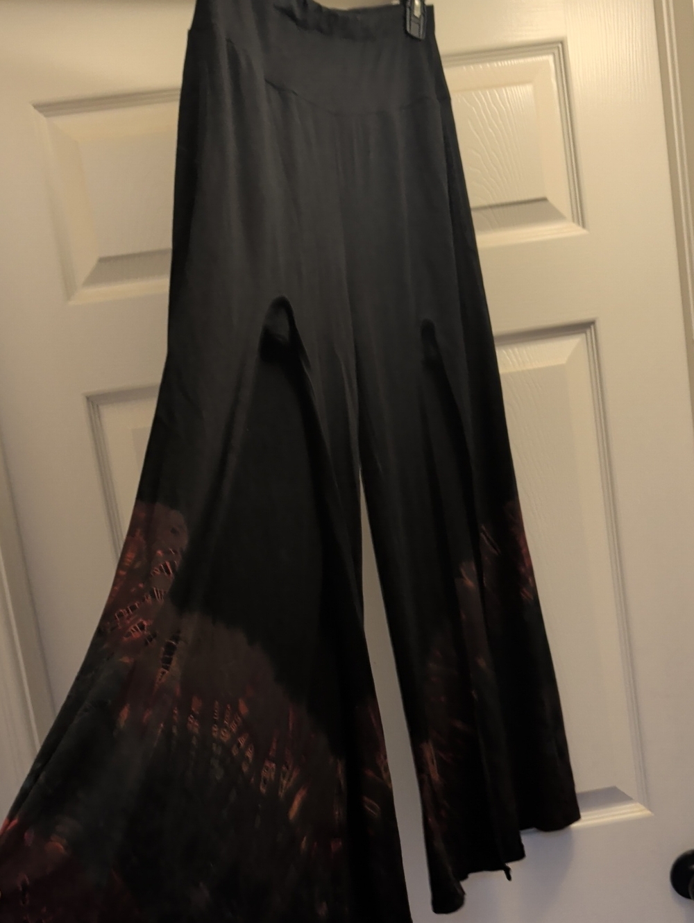Fun Black With Tue Dye Tie Dye Slit Culottes